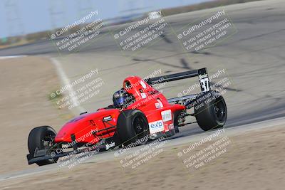 media/Oct-30-2022-CalClub SCCA (Sun) [[310aff4a96]]/Race Group 2/Race (Grapevine)/